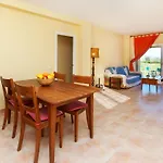 Appartement Port Family Terrace & Garden By Interhome *
